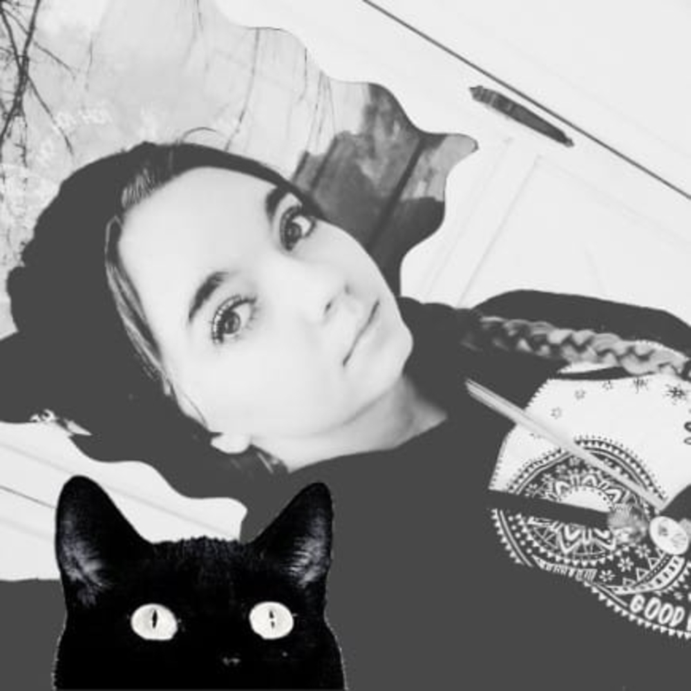 Meet your Posher, Carie